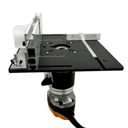 Houtbewerkingsbank met deze 1-delige aluminium freestafel-inzetplaat!