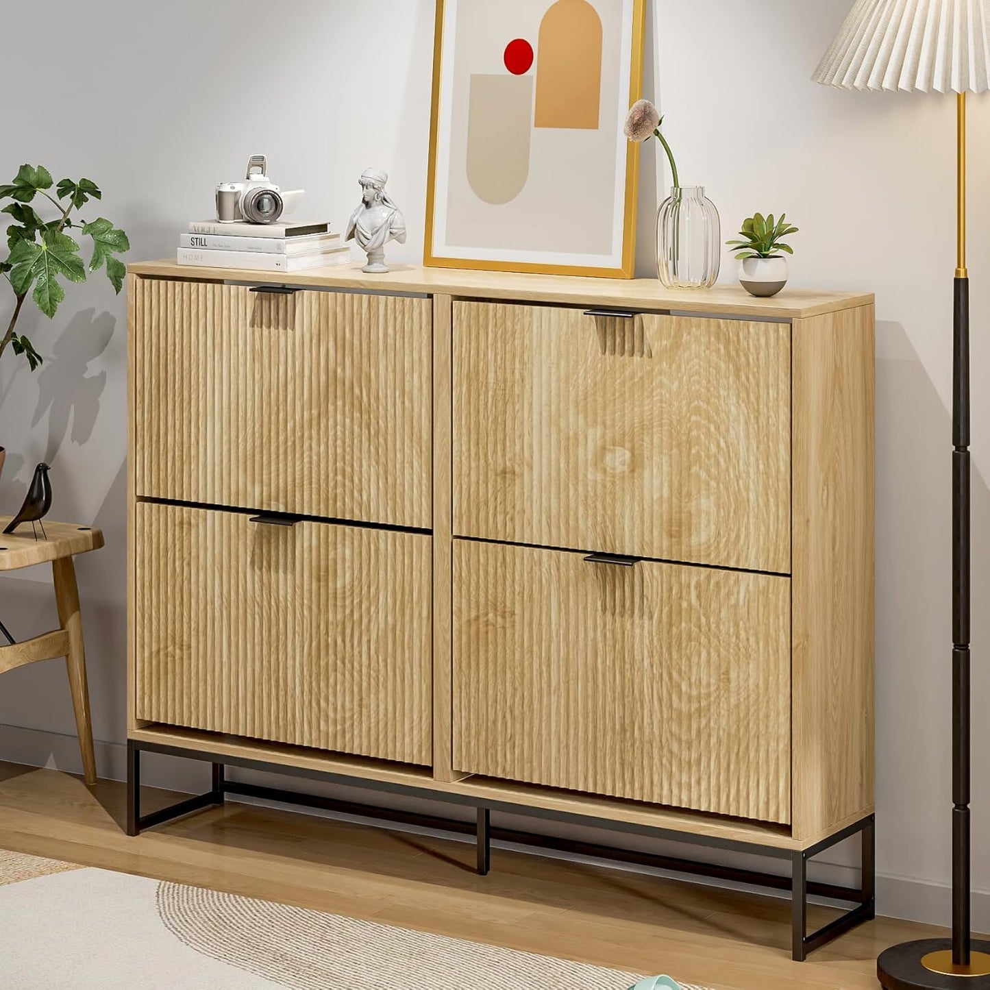 A-Houten schoenenkast met kantelbare laden