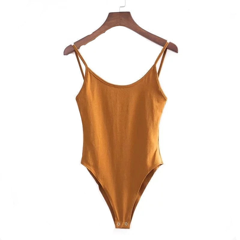 Tuta sexy senza schienale